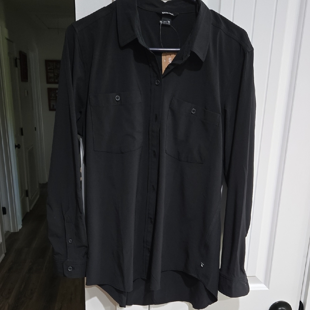 Medium Tall Black Button-Down Shirt